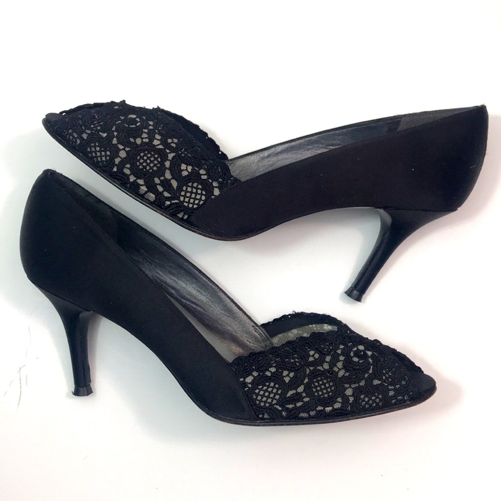 Stuart Weitzman lace peep toes, black, size 9.5, EUC
